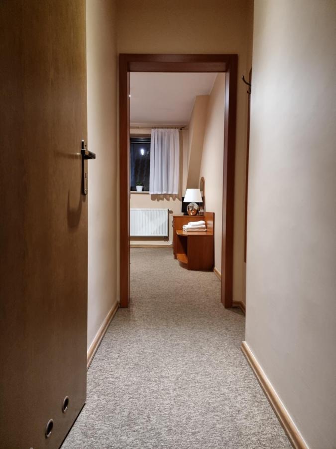 Hotel Jola Września Exteriör bild