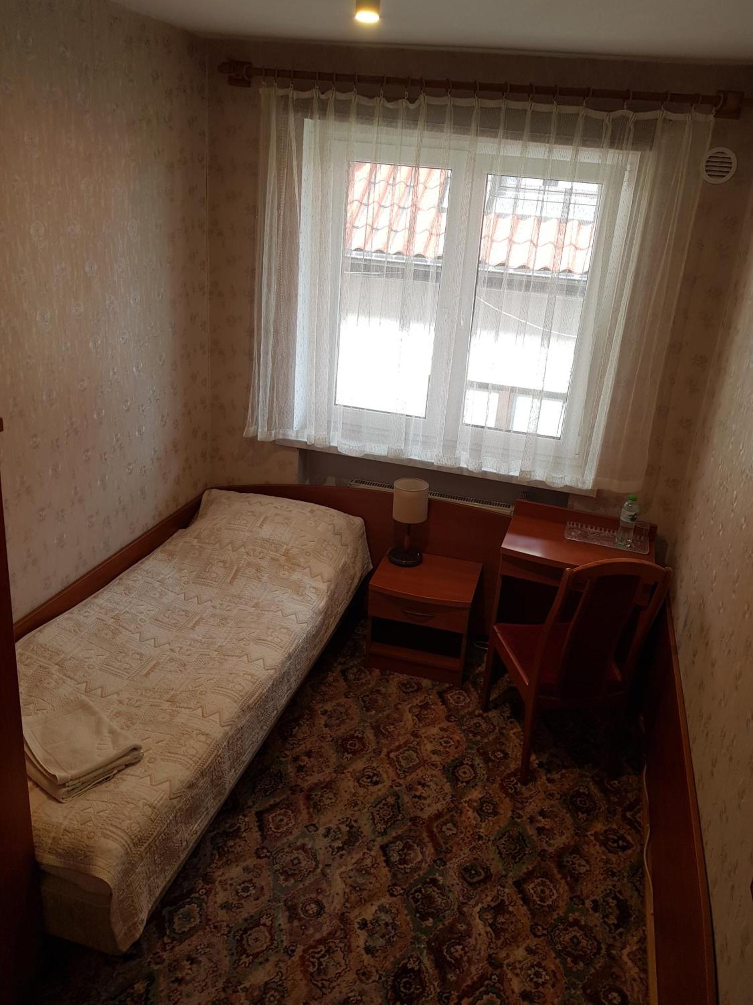 Hotel Jola Września Exteriör bild